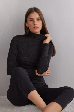 Light Modal with Lamé Cashmere High-Neck Top