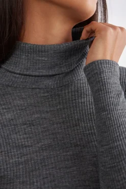 Long-sleeve High-Neck Tubular Top in Wool and Silk