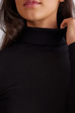 Long-sleeve High-Neck Tubular Top in Wool and Silk