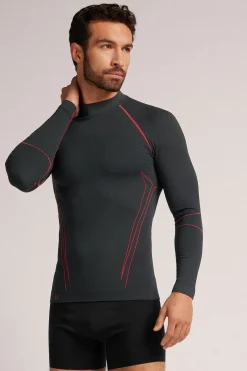 Long-Sleeved Technical Sports Top