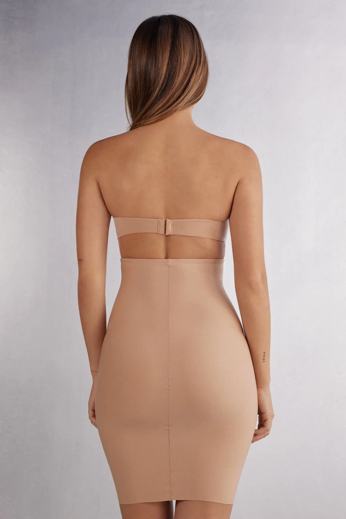Seamless Microfibre Shaping Slip