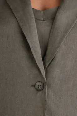 The Pure Linen Jacket