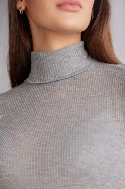 Ultranatural with Cashmere High-Neck Top